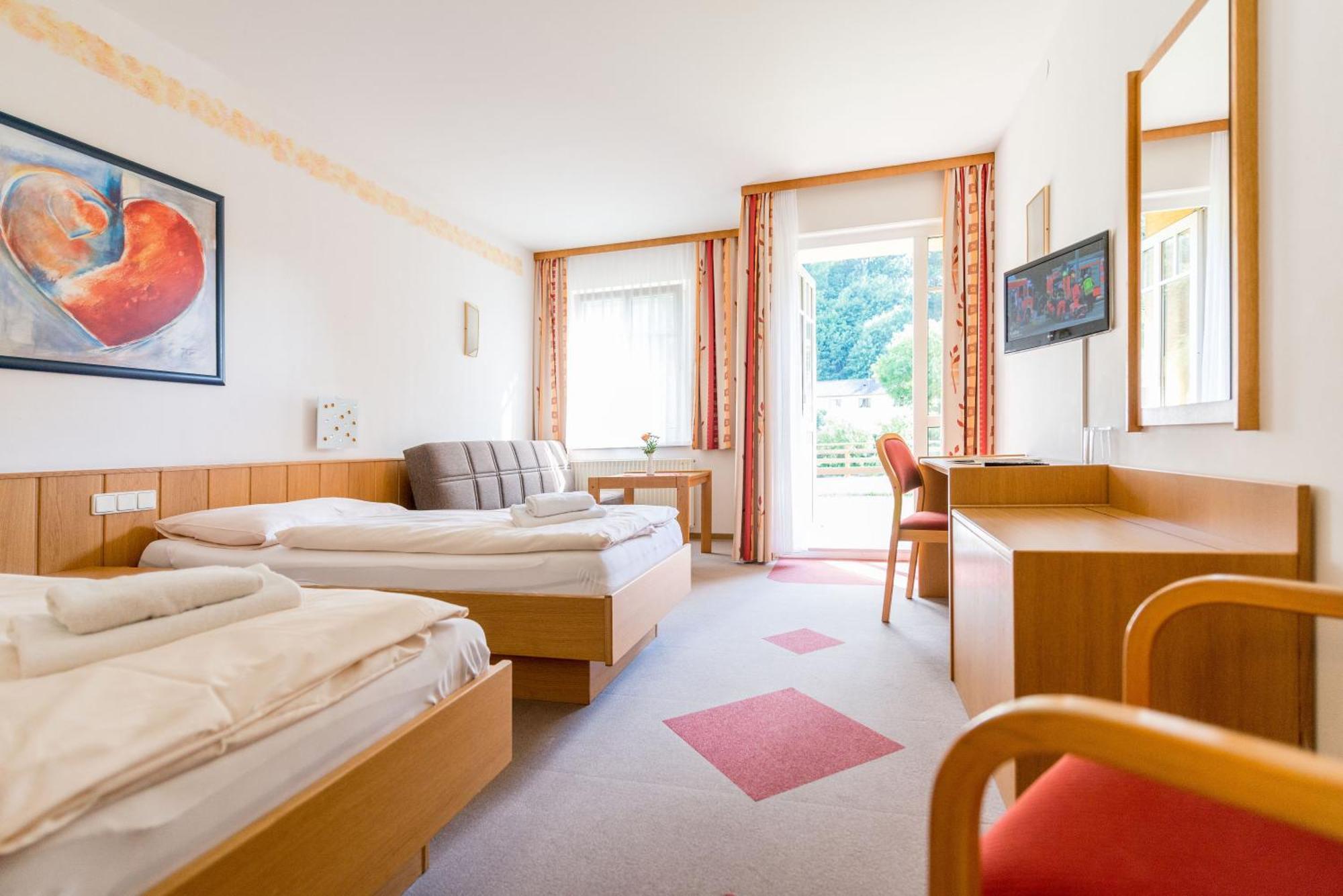 Stadthotel Raabs An Der Thaya Buitenkant foto